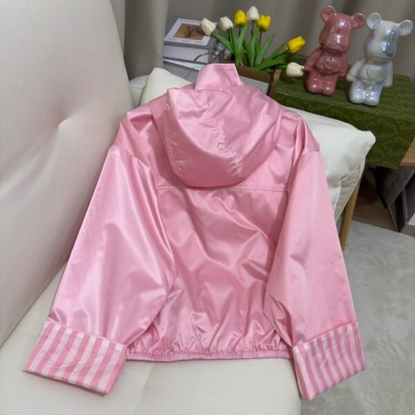 Chanel women's top（A7YC028159）
