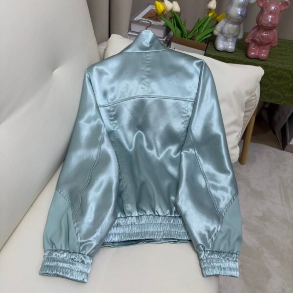 Chanel women's top（A7YC046189）