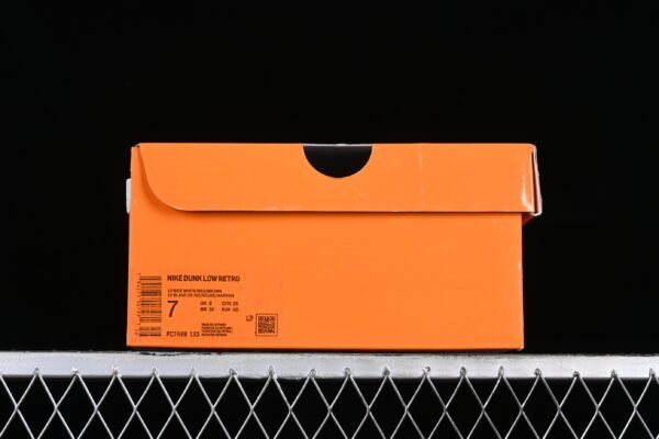Nk SB Dunk Low LV Collaboration - Chocolate Anniversary High end Customized Low cut Casual Board Shoes（FC1688-133）
