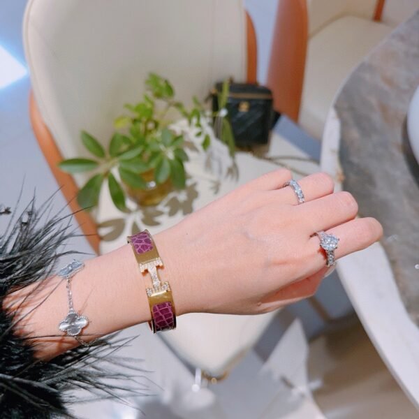 HERMES Enamel bracelet (Hl65B40)