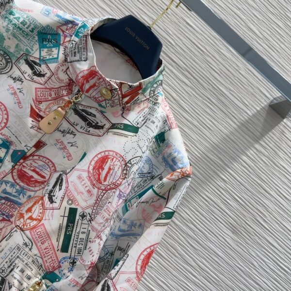 LV women's top（KG122139）