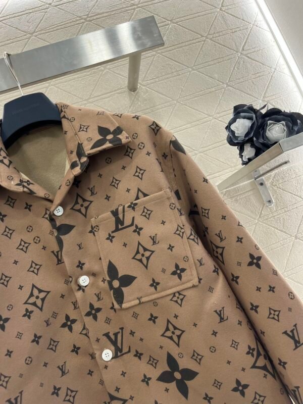 LV women's top（MD189114）