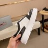 PRADA Downtown leather sneakers（109LZ120031）