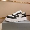 PRADA Downtown leather sneakers（109LZ120031）