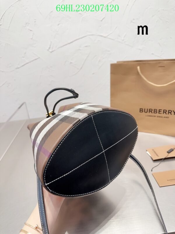 B Designer bucket bag（69HL2302）