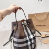 B Designer bucket bag（69HL2302）