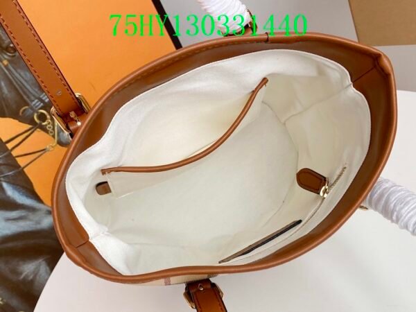 B Designer bucket bag（75HY13033）