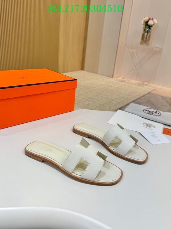 Hermes high-end sheepskin classic flat bottomed women's slippers (85LZ14-9-3)