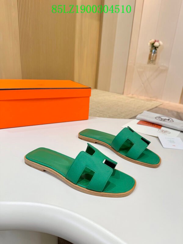 Hermes high-end sheepskin classic flat bottomed women's slippers (85LZ14-9-3)