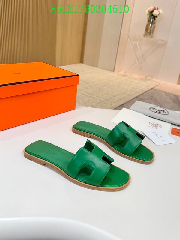 Hermes high-end sheepskin classic flat bottomed women's slippers (85LZ14-9-1)