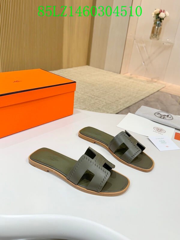 Hermes high-end sheepskin classic flat bottomed women's slippers (85LZ14-9-1)