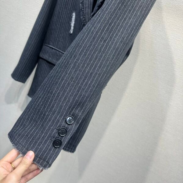 M*IU （67A7JZ372159）Ladies' suit