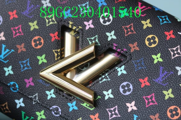 L-V New Arrivals bags (89GC23040)
