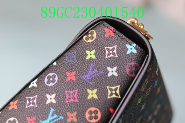 L-V New Arrivals bags (89GC23040)