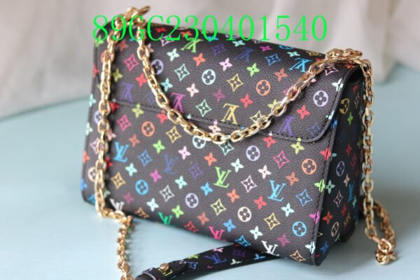 L-V New Arrivals bags (89GC23040)