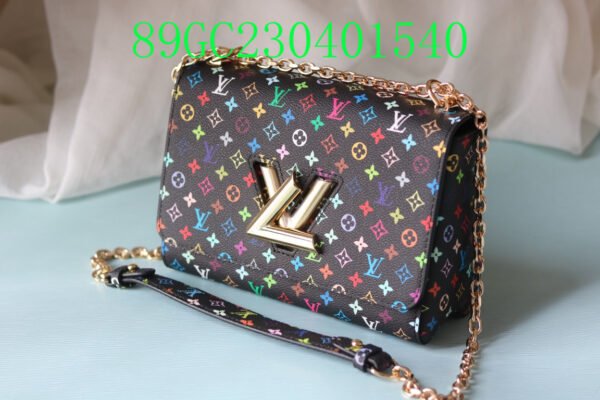 L-V New Arrivals bags (89GC23040)