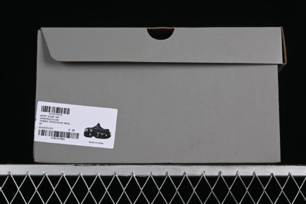 B*lenciaga Hardcrocs Slide（W1S8N1081）