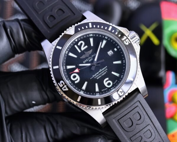 Breitling Avenger Series Automatic Mechanical Watch